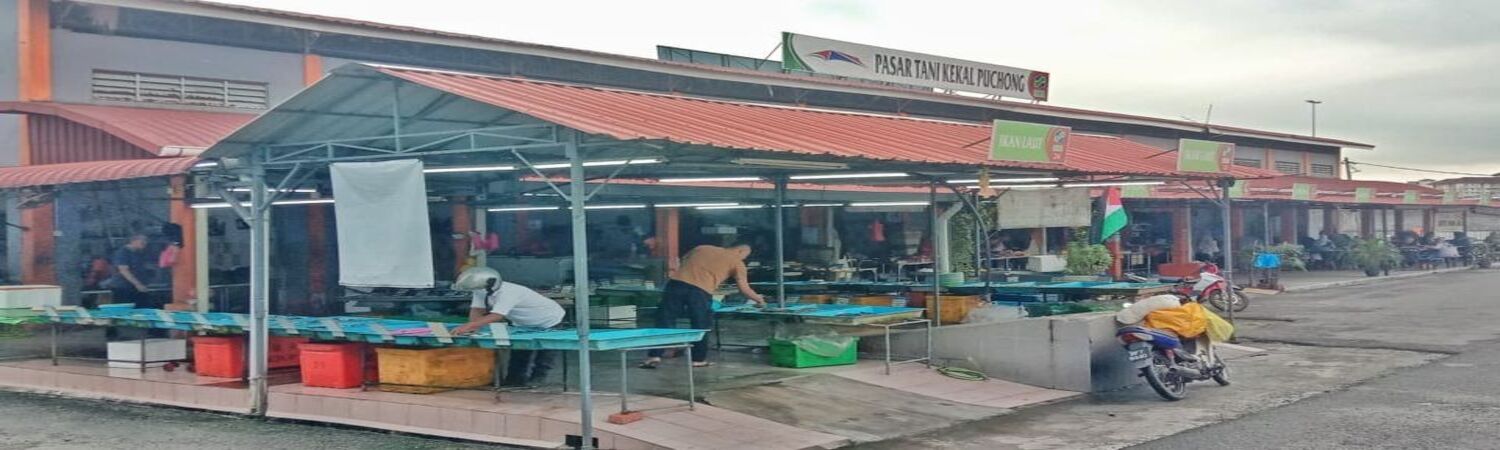 Zaidi Ikan Segar @ PTK Puchong - Slide 1